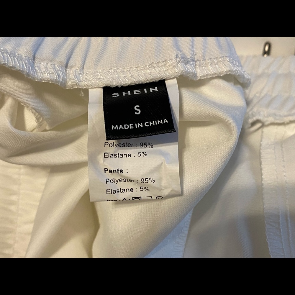 SHEIN Men White Shorts - Picture 3 of 4